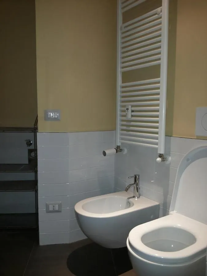 Apartment Goldoni77 - 3Mins From Dateo Station Milan